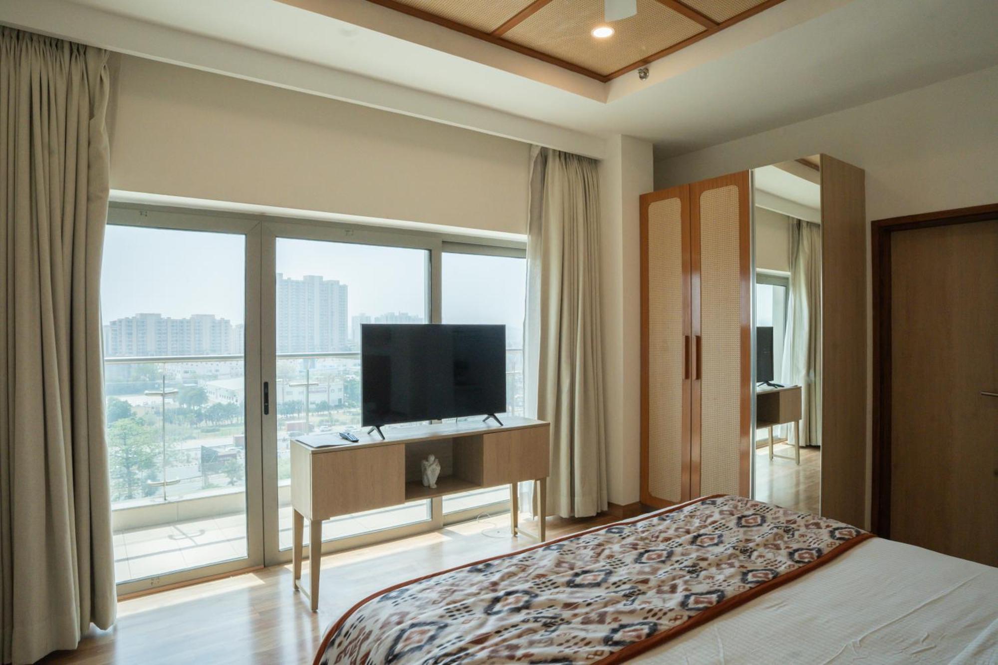 Ar Suites Klj Square Gurgaon Bagian luar foto