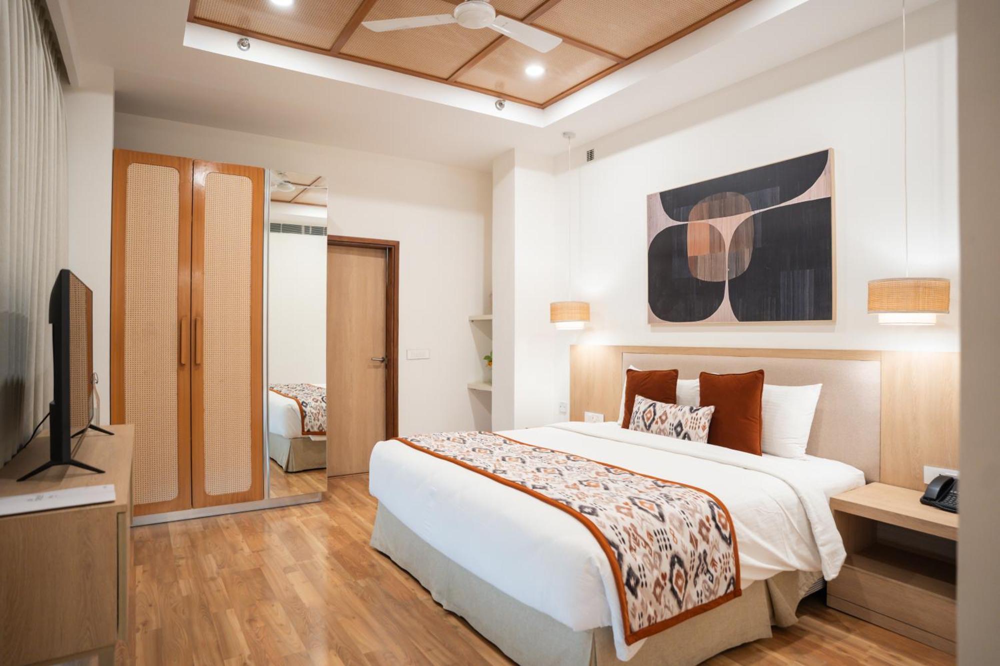 Ar Suites Klj Square Gurgaon Bagian luar foto
