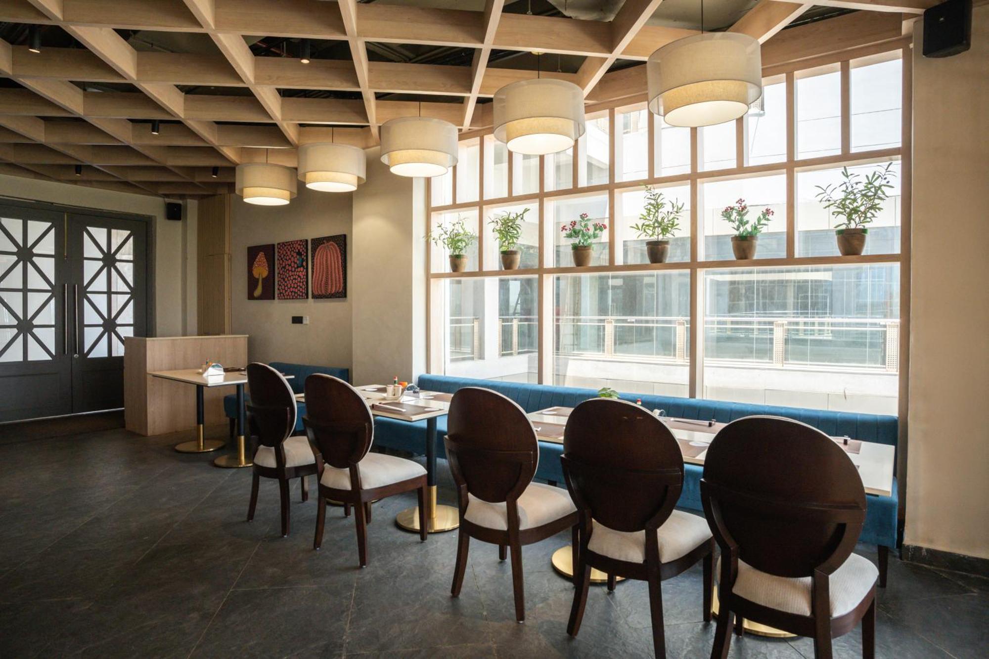 Ar Suites Klj Square Gurgaon Bagian luar foto